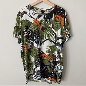 H&M Men’s Tropical Print T-Shirt